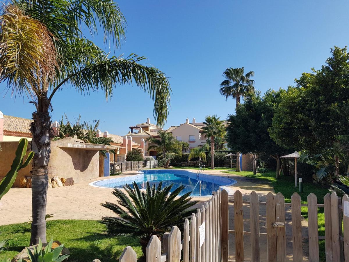Akutuna - Casa Familiar Con Piscina , Garaje & Pista De Padel Zahara de los Atunes Exterior foto